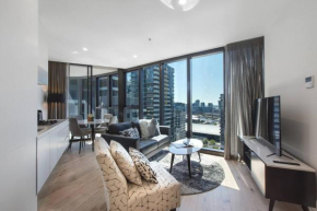 Southbank Sanctuary - Central Location and City Views